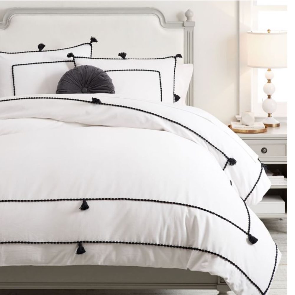 Pottery Barn Twin Black Tassel Duvet Cover